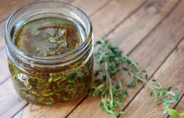 تصویر 3 از قیمت خرید عسل آویشن + فروش ویژه